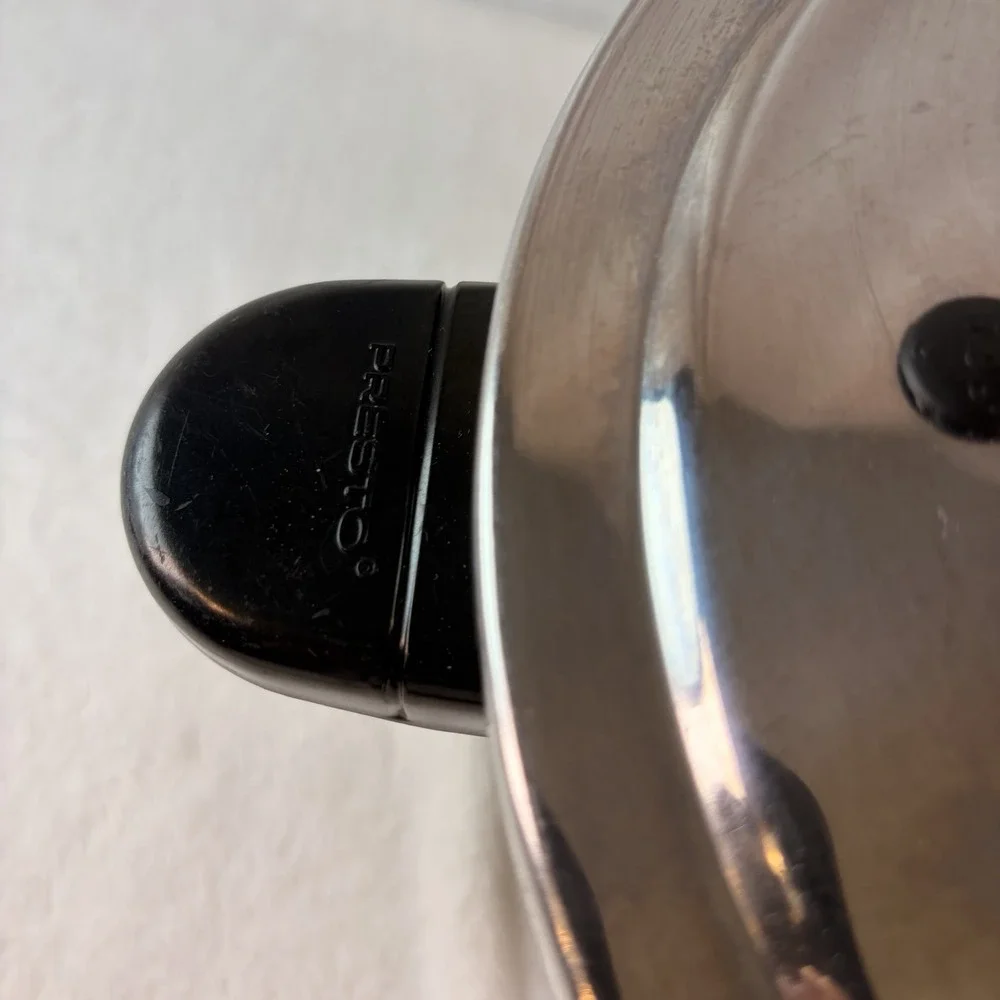 Presto Vintage 6-Quart Stainless Steel Pressure Cooker - Model 409A Stovetop 90s